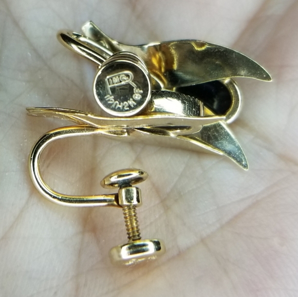 12KT GOLD FILLED ONYX EARRINGS VINTAGE - Picture 5 of 7